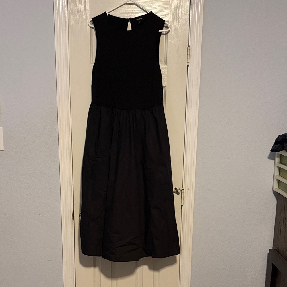 Torrid Classic Black Top